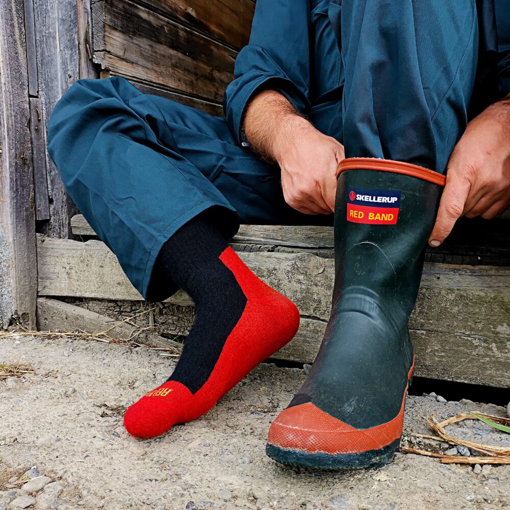 Skellerup Red Band Gumboots – Work Outfitters Ltd